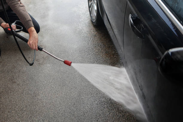 Best Garage Pressure Washing  in Nappanee, IN